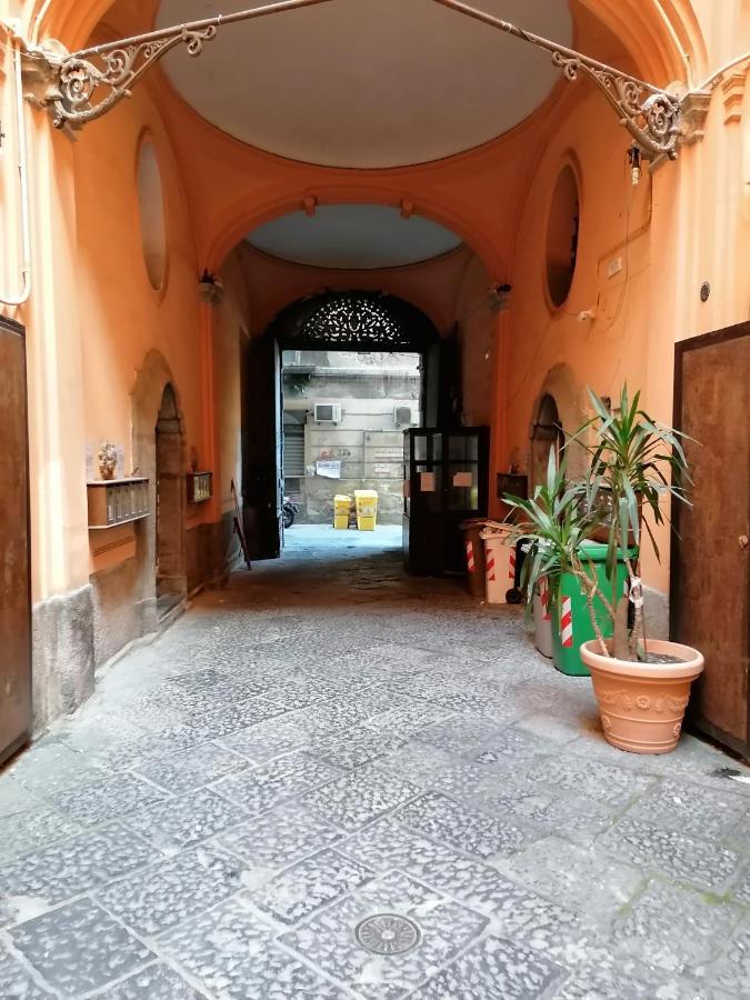 Napoli Royal Flats Nápoles Exterior foto